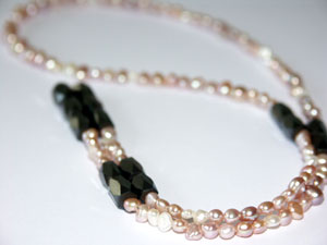 So Magnetic, halsband i gruppen Halsband hos Anna Veronica Design Collection (HA0117)
