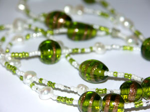 Light, Green, halsband i gruppen Halsband hos Anna Veronica Design Collection (HA0121)