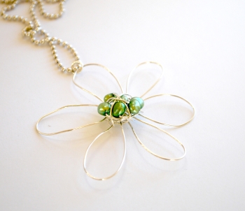 Halsband Flower i gruppen Halsband hos Anna Veronica Design Collection (HA0206)