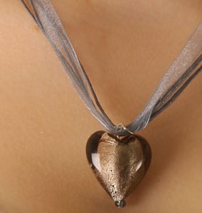 Black Pearl, Big Heart, halsband i gruppen Halsband hos Anna Veronica Design Collection (HAO187)