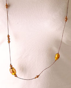 Hot Chocolate, Gold, halsband i gruppen Halsband hos Anna Veronica Design Collection (HAO189)