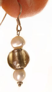 Black Pearl, �rh�nge i gruppen �rh�ngen hos Anna Veronica Design Collection (OR0110)