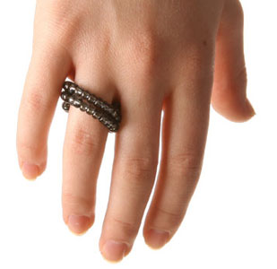 Black Pearl, no2, ring i gruppen Ringar hos Anna Veronica Design Collection (RIO104)